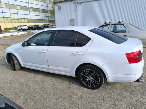 2016 Skoda Octavia III (A7), белый, 850000 рублей - вид 8