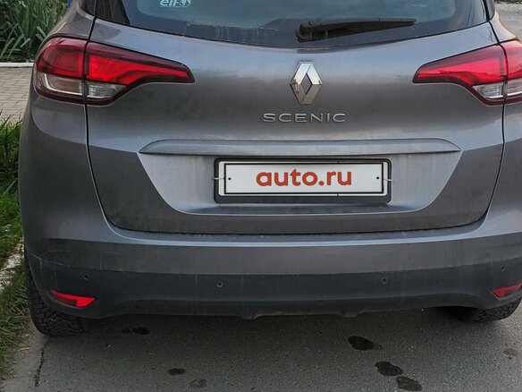 2017 Renault Scenic IV, серый, 1700000 рублей - вид 4