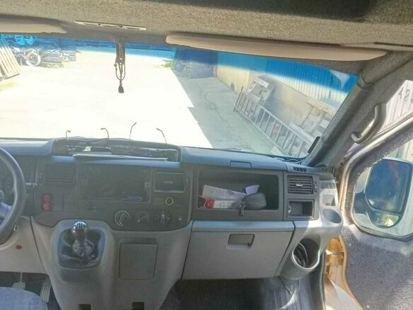 2012 Ford Transit, бежевый, 820000 рублей - вид 9