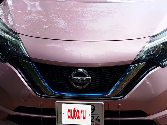 2016 Nissan Note e-Power II Рестайлинг, красный, 920000 рублей - вид 3