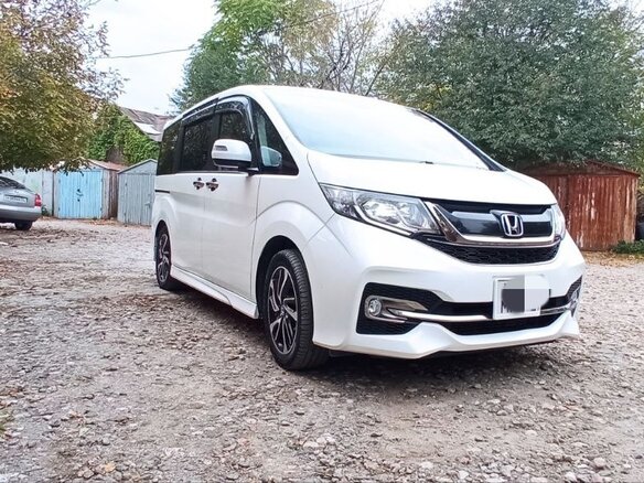 2017 Honda Stepwgn Spada V Рестайлинг, белый, 2699000 рублей - вид 13