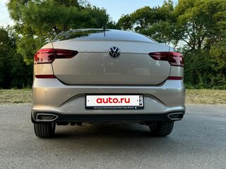 2021 Volkswagen Polo VI, бежевый, 2050000 рублей, вид 4