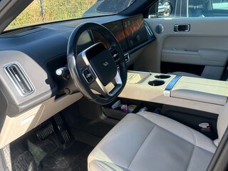 2024 Li Auto (Lixiang) L9 52.3 kWh I Рестайлинг, чёрный, 5500000 рублей, вид 3
