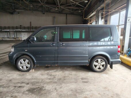 2009 Volkswagen Multivan, серый, 1760460 рублей, вид 1