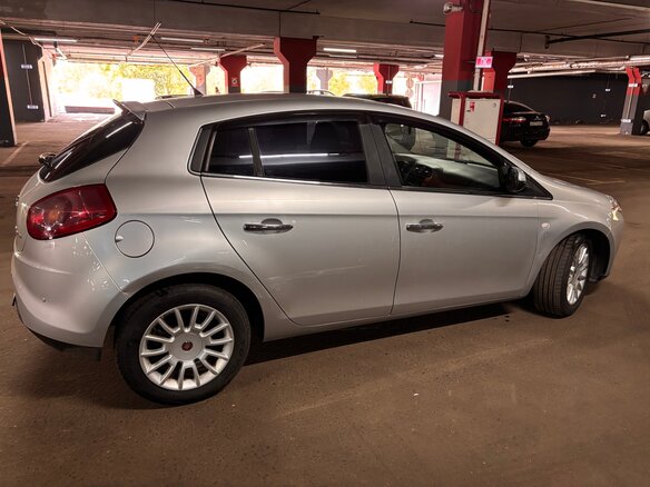 2007 Fiat Bravo II, серебристый, 700000 рублей - вид 7