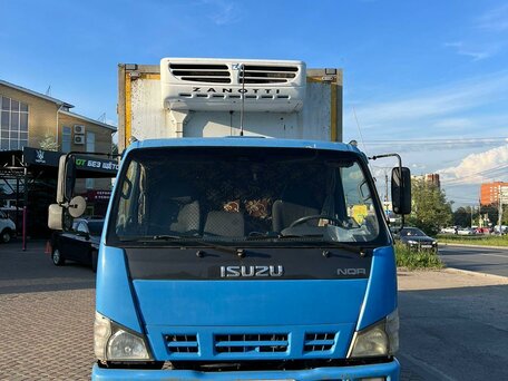 2010 Isuzu Elf (N-series), синий, 1850000 рублей, вид 4