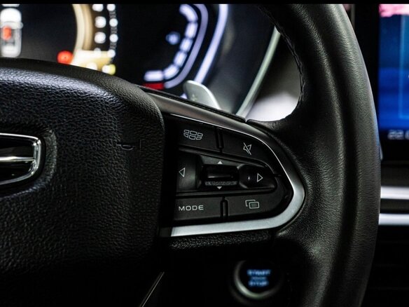 2019 Geely Binyue I, красный, 1690000 рублей - вид 12