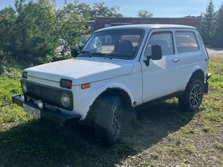 2006 Lada (ВАЗ) 2121 (4x4) I Рестайлинг, белый, 198000 рублей, вид 1