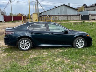 2021 Toyota Camry VIII (XV70) Рестайлинг, синий, 2780000 рублей, вид 2