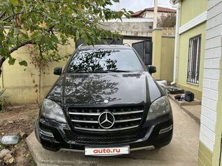 2011 Mercedes-Benz M-Класс 350 II (W164) Рестайлинг, чёрный, 2000000 рублей, вид 2