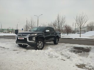 2021 Mitsubishi L200 V Рестайлинг, чёрный, 2850000 рублей, вид 1