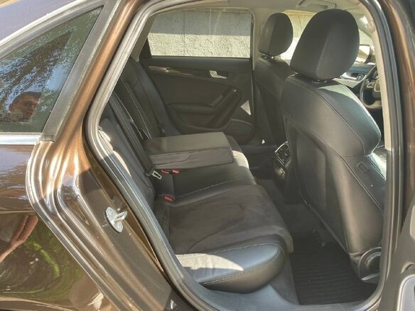 2011 Audi A4 IV (B8), коричневый, 1350000 рублей - вид 5