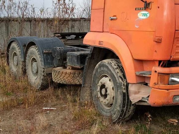 2004 КамАЗ 6460, оранжевый, 1250000 рублей - вид 6