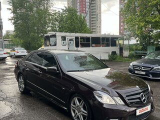 2010 Mercedes-Benz E-Класс 250 5G-Tronic IV (W212, S212, C207), коричневый, 1300000 рублей, вид 4