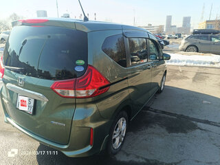 2019 Honda Freed II Рестайлинг, зелёный, 1650000 рублей, вид 3