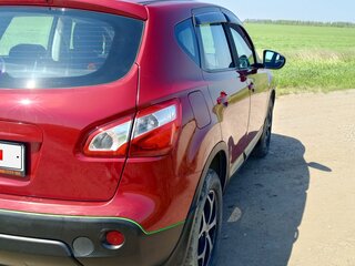 2011 Nissan Qashqai I Рестайлинг, красный, 1120000 рублей, вид 4