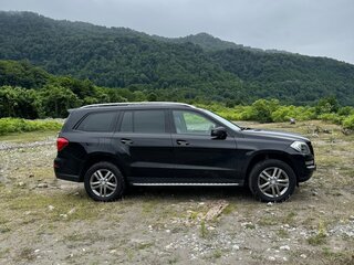 2013 Mercedes-Benz GL-Класс 550 II (X166), чёрный, 3150000 рублей, вид 4