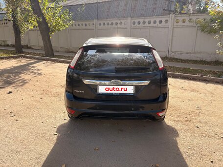 2008 Ford Focus II Рестайлинг, чёрный, 320000 рублей, вид 2
