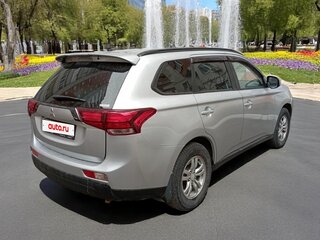 2013 Mitsubishi Outlander III, серый, 1290000 рублей, вид 4