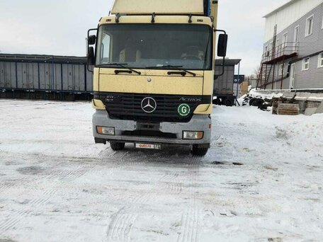 1998 Mercedes-Benz Actros, бежевый, 2500000 рублей, вид 1