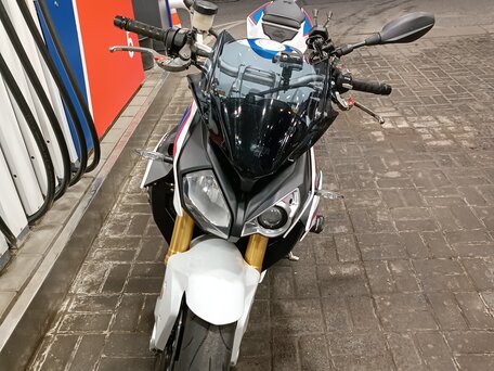 2017 BMW S 1000 R, белый, 1000000 рублей, вид 5