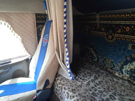 2008 Volvo FH, синий, 5500000 рублей, вид 3