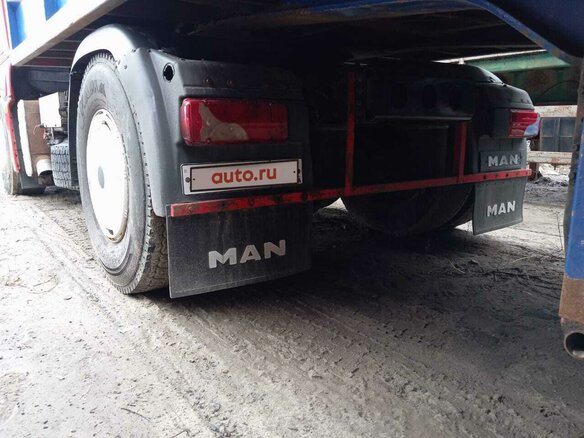 2008 MAN TGA, красный, 4500000 рублей - вид 19