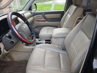 2005 Toyota Land Cruiser 100 Series Рестайлинг 2, чёрный, 1780000 рублей, вид 5