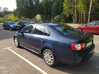 2010 Volkswagen Jetta V, серый, 800000 рублей, вид 5