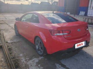 2011 Kia Cerato Koup II, красный, 670000 рублей, вид 5