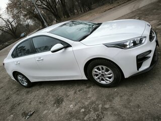 2020 Kia K3 II, белый, 2000000 рублей, вид 5