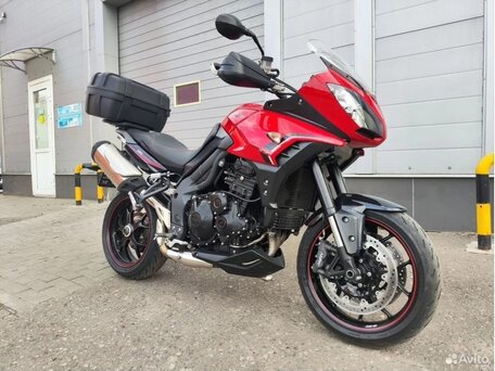 2014 Triumph Tiger 1050, красный, 780000 рублей, вид 3