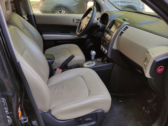 2010 Nissan X-Trail II, чёрный, 1100000 рублей - вид 11