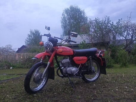 1995 Minsk (Минск) 3.112, красный, 94444 рублей, вид 1