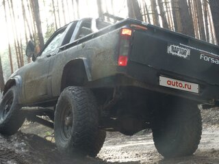 1985 Toyota Hilux IV, чёрный, 1500000 рублей, вид 4