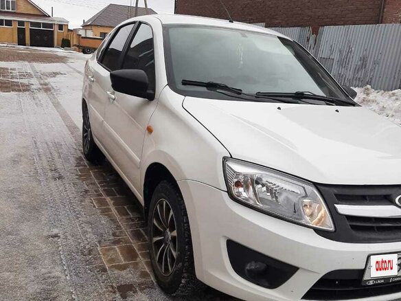 2017 Lada (ВАЗ) Granta I, белый, 340000 рублей - вид 1