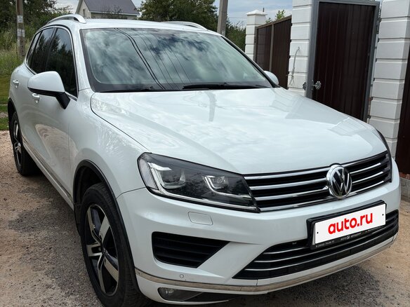 2012 Volkswagen Touareg II, белый, 2400000 рублей