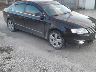 2005 Volkswagen Passat B6, чёрный, 620000 рублей, вид 2