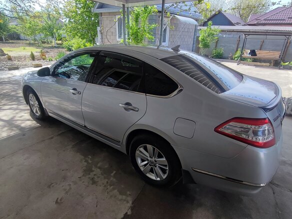 2011 Nissan Teana II (J32), серебристый, 890000 рублей - вид 3