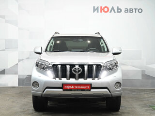 2015 Toyota Land Cruiser Prado 150 Series Рестайлинг 1, серый, 4000000 рублей, вид 2
