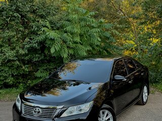 2014 Toyota Camry VII (XV50), чёрный, 1699999 рублей, вид 1