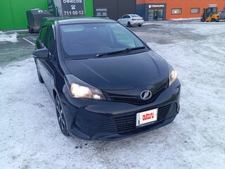 2015 Toyota Vitz III (XP130) Рестайлинг, чёрный, 1000000 рублей, вид 3