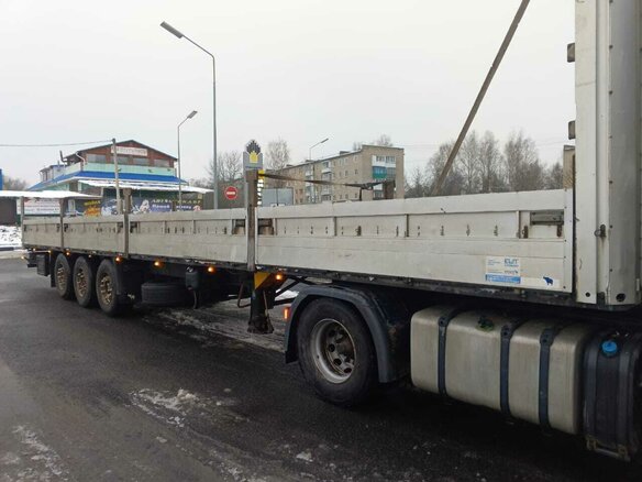 2003 Schmitz Cargobull S01, чёрный, 800000 рублей - вид 2