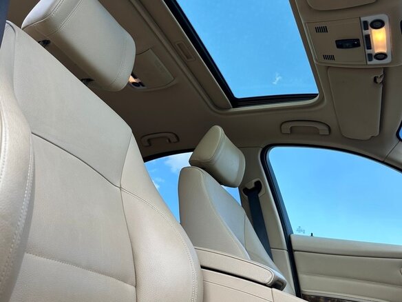 2008 BMW 3 серии 318i V (E90/E91/E92/E93) Рестайлинг, пурпурный, 1300000 рублей - вид 14