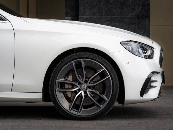 2021 Mercedes-Benz E-Класс AMG 53 AMG V (W213) Рестайлинг, белый, 8000000 рублей - вид 19