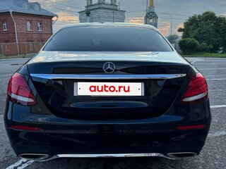 2019 Mercedes-Benz E-Класс 200 V (W213, S213, C238), чёрный, 3200000 рублей, вид 4