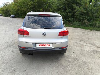 2013 Volkswagen Tiguan I Рестайлинг, серебристый, 1070000 рублей, вид 4