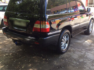 2006 Toyota Land Cruiser 100 Series Рестайлинг 2, чёрный, 2600000 рублей, вид 2