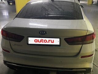 2019 Kia Optima IV Рестайлинг, серебристый, 2250000 рублей, вид 4