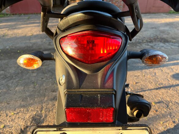 2009 Suzuki SFV 650 Gladius, синий, 400000 рублей - вид 5